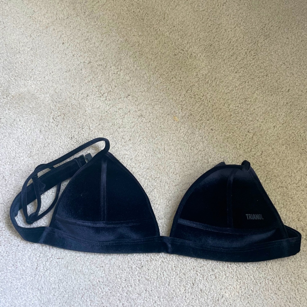 Black Velvet Triangl bikini top